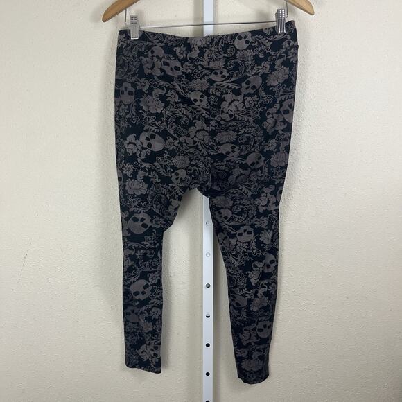 Torrid Floral Skull Print Leggings Plus Size 1 1X Dark Botanical Grunge Goth - Picture 2 of 3